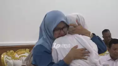Di Hadapan KDM, Guru BK Ngaku Menyesal Cukur Rambut Paksa Sebabkan Siswi SMKN 2 Garut Trauma: Saya Berdosa