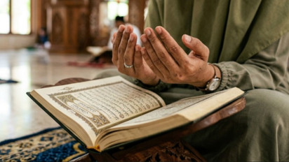 Teladani Doa Nabi Muhammad SAW, Bacaan Al-Quran Al-Mu’minun ayat 118 Saat Meminta Ampunan Allah SWT