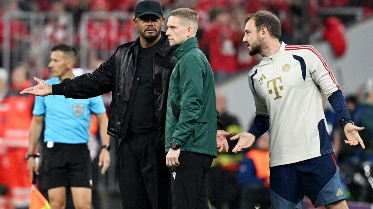 ‎Tersingkir Dramatis, Pelatih Bayern Munchen Sindir Keputusan Wasit usai PSG Lolos ke Final Liga Champions
            - galeri foto