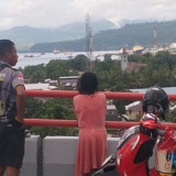 Prajurit Kodam Pattimura Gagalkan Percobaan Bunuh Diri di Jembatan Merah Putih Ambon