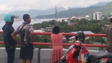 Prajurit Kodam Pattimura Gagalkan Percobaan Bunuh Diri di Jembatan Merah Putih Ambon