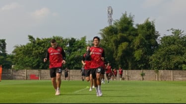 Satu Pemain Persija Jakarta Berlatih Terpisah Jelang Duel Lawan Persib Bandung, Bisa Tersedia di El Clasico Indonesia?
