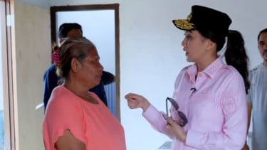 Sherly Tjoanda Sidak Dadakan ke Rumah Warga, Gubernur Malut itu Langsung Beri Modal Usaha Disambut Senyum Haru
