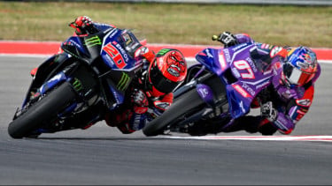 Manajer Yamaha Tak Menyangka Peralihan Motor Bermesin Inline ke V4 Tidak akan Sesulit ini, Menurutnya...