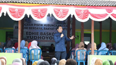 Wakil Ketua MPR Resmikan Progran Pisew, Dukung Pembangungan Ekonomi dan Konektivitas