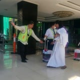 Gelombang Kedua Haji Dimulai, Jemaah Embarkasi Surabaya Langsung ke Jeddah