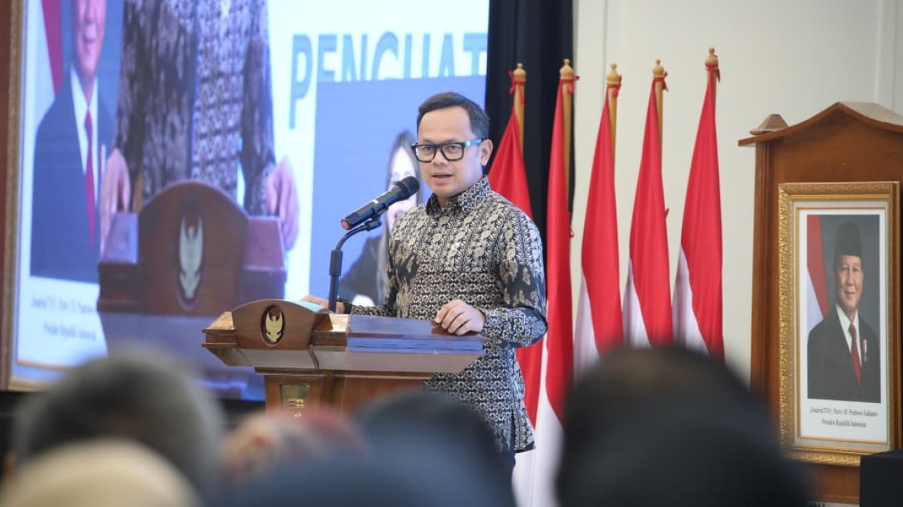 Bima Arya Beberkan PR Besar Pemda dalam Penyusunan RKP 2027, SPM Wajib Dipenuhi sebelum Jalankan Program Nasional
            - galeri foto