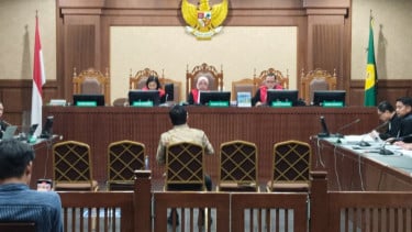 Momen Majelis Hakim Nasihati Noel: Citra Baik Gugur Karena Terlibat Terima Uang Rp3 Miliar dan Motor Mewah