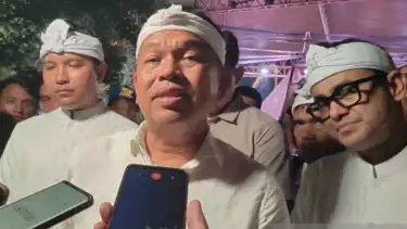 Bukan Tanam Sayur, Dedi Mulyadi Kasih Upah Rp2 Juta ke Petani Cianjur Buat Lakukan Hal Ini