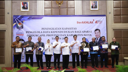 Dukcapil Percepat Digitalisasi Adminduk, Teguh Setyabudi Tekankan Layanan Harus Jemput Bola