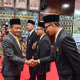 Apresiasi Inovasi Distribusi Energi, Pemerintah Beri Satyalancana Pembangunan ke Direksi Pertamina Patra Niaga