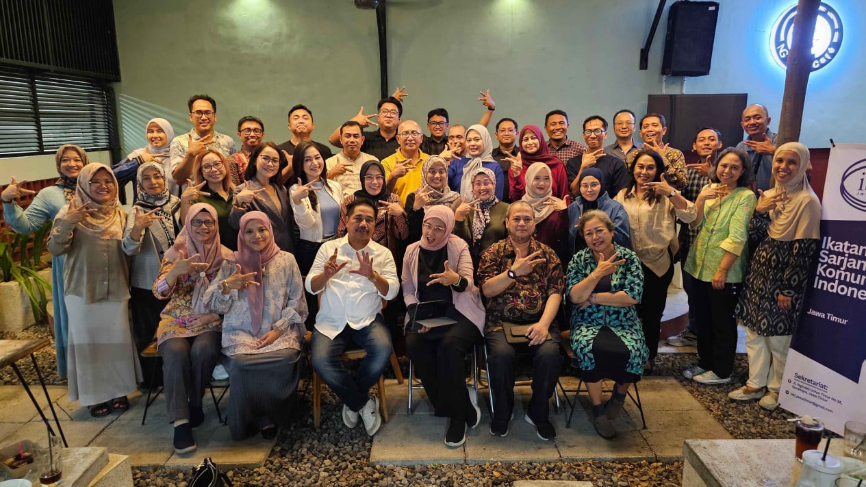 Silaturahmi dengan Akademisi dan Praktisi, ISKI Jatim Perkuat Budaya Komunikasi, Literasi dan Kolaborasi
            - galeri foto