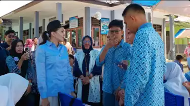 Siswa SMA Ngadu ke Gubernur Malut karena Gurunya Jarang Masuk Kelas, Sherly Tjoanda: Kamu Curhat ke Orang yang Tepat