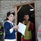Hatinya Tersentuh Lihat Pemuda 31 Tahun Menganggur, Sherly Tjoanda Tawarkan Pekerjaan: Jadi Guru Olahraga Mau?