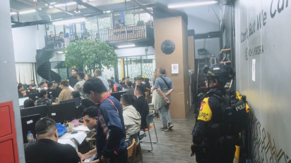 Ratusan WNA Pekerja Markas Judi Online di Jakarta Baik Akui Tahu Pekerjaannya