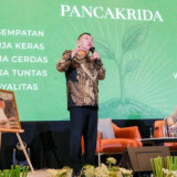 Bamsoet Beri Pujian Peluncuran Buku Kisah Perjuangan Jerry Hermawan Lo