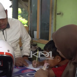 Dapat Aduan dari Ibunya, Dedi Mulyadi Bikin Bocah SD di Tasikmalaya Nangis Gegara Malas Menulis: Jangan Ngambek