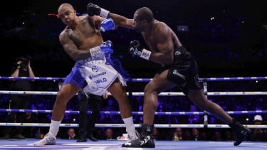 Hasil Tinju Dunia: Hajar Fabio Wardley Sampai TKO, Daniel Dubois Rebut Sabuk Gelar Juara Kelas Berat WBO