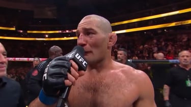 Strickland Minta Maaf Usai Kalahkan Khamzat Chimaev di UFC 328: Aku Terlalu Berlebihan, Kepada Penggemar Muslim