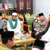 Gubernur Khofifah Dampingi Wapres Gibran bersama Kapolri, Hadiri Haul Ke-55 KH Abdul Wahab Chasbullah di Jombang