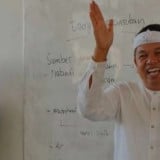 Reaksi Unik Dedi Mulyadi saat Tahu Rambut 18 Siswi SMK di Garut Dipotong Guru, Langsung Dibawa ke Salon