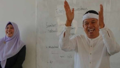 Reaksi Unik Dedi Mulyadi saat Tahu Rambut 18 Siswi SMK di Garut Dipotong Guru, Langsung Dibawa ke Salon