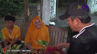 Dedi Mulyadi sampai Tak Mampu Menahan Tangis usai Dengar Jawaban Ikhlas Penjual Rambutan di Indramayu