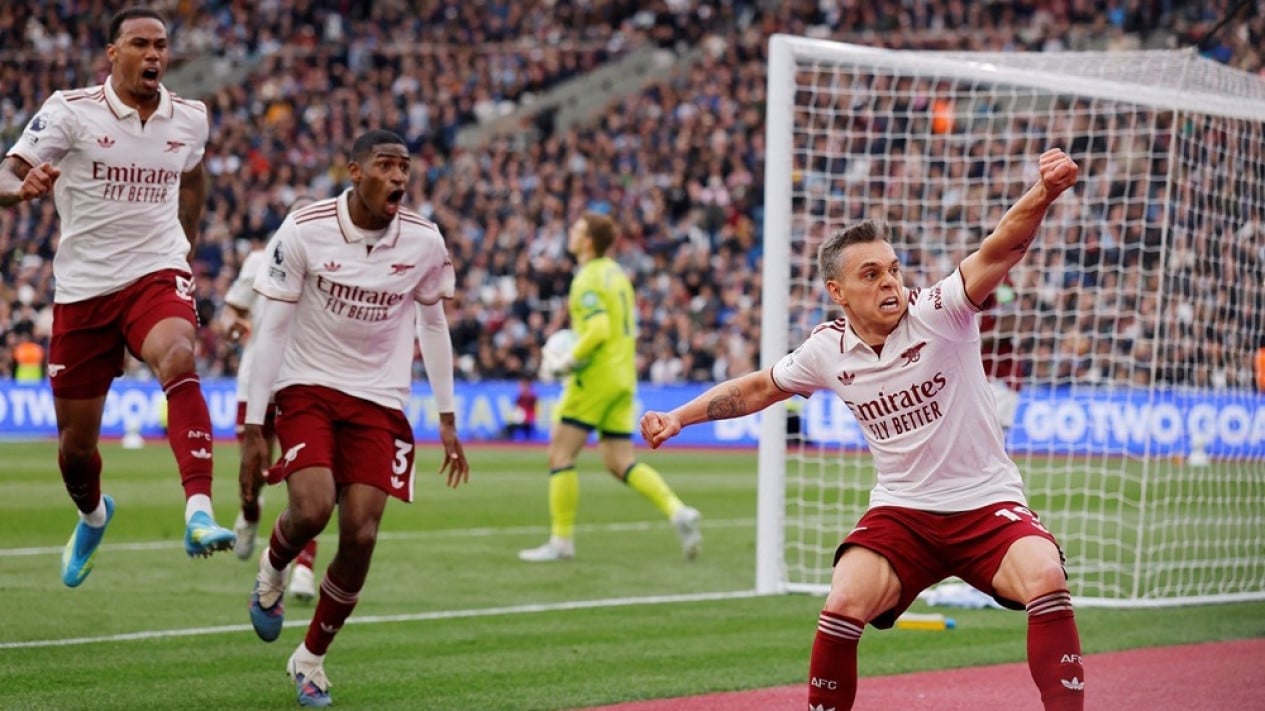 Update Klasemen Liga Inggris 2025-2026: Arsenal Beri Keuntungan kepada Tottenham Hotspur demi Jauhi Manchester City
            - galeri foto