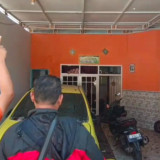 Rumah Debt Collector di Probolinggo Dilempar Bom Ikan, Teras dan Mobil Rusak
