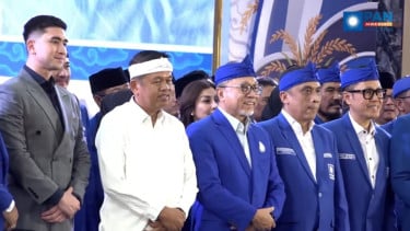 Bertemu di Pelantikan, KDM Apresiasi Zulhas Pilih Sosok Tepat Pemimpin di Jawa Barat: Kuat Aspek Kesundaannya