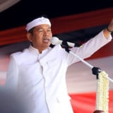 Dedi Mulyadi Kesal Kendaraan Listrik Tak Dikenai Pajak, KDM Siap Hapus Pajak: Siapa yang Pakai Jalan Dia yang Bayar!