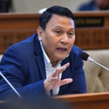 DPR Ingatkan Penghapusan Guru Honorer Tak Boleh Berujung PHK Massal