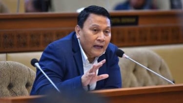 DPR Ingatkan Penghapusan Guru Honorer Tak Boleh Berujung PHK Massal