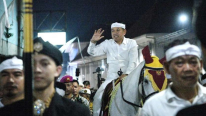 Geram Lihat Kekumuhan di Cirebon, Dedi Mulyadi Ungkap 4 Keraton akan Dipercantik: Kita Bukan Menjual Keraton
