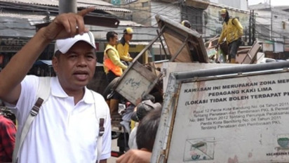 Tak Ingin Kekumuhan Dibiarkan, Dedi Mulyadi soal 35 Tahun Trotoar Kota Bandung Dipenuhi Kios Liar: Fungsi Harus Dikembalikan Sebagaimana Mestinya