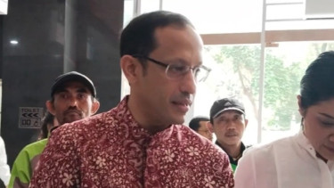 Pasca Jadi Tahanan Rumah, Nadiem Gunakan Alat Detektor Saat Sidang Tuntutan: Ini Tidak Bisa Dilepas
