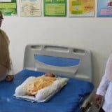 Warga Situbondo Temukan Bayi Perempuan Beralaskan Tikar di Kandang Sapi