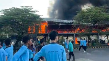 Ratusan Motor Karyawan PT Arami Jaya Hangus Terbakar, Kerugian Ditaksir Capai Ratusan Juta