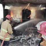 Ratusan Motor Karyawan PT Arami Jaya di Purworejo Terbakar, Damkar Kerahkan Enam Unit Mobil Pemadam