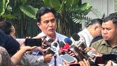 Menko Yusril Bantah Pemerintah Larang Nobar Film Pesta Babi: Setiap Orang Bebas Berekspresi