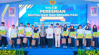 Gubernur Khofifah Resmikan Revitalisasi 45 SMA, SMK, SLB Negeri dan Swasta di Tulungagung, Trenggalek, dan Pacitan