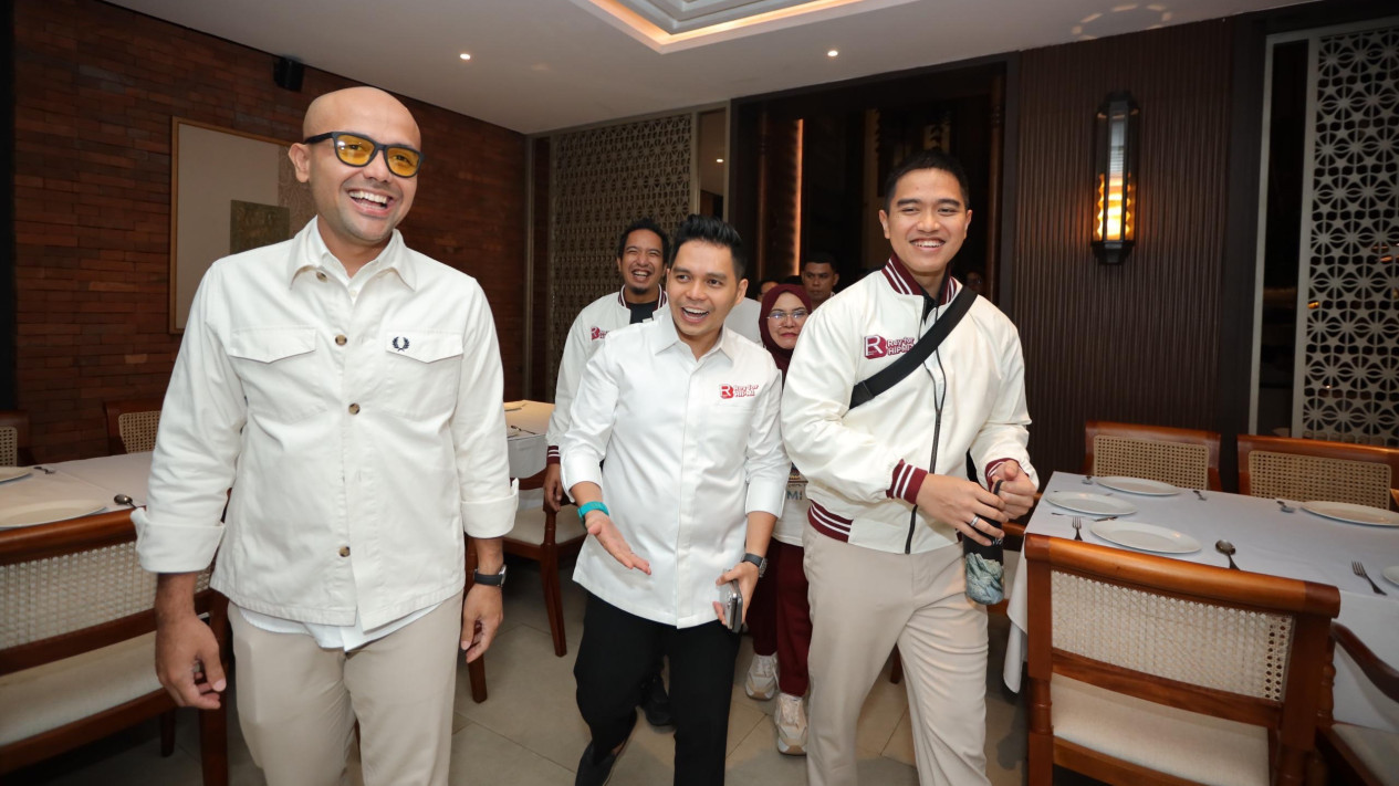Kaesang Pangarep Terpilih Jadi Ketua Timses Calon Ketua HIPMI, Terlihat Hadiri Malam Kolaborasi Daerah
            - galeri foto