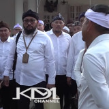 Dedi Mulyadi Naik Pitam Usai Tahu Anak Petugas Kebersihan Jadi Korban Pencabulan, KDM: Masa Kita Nggak Tahu?