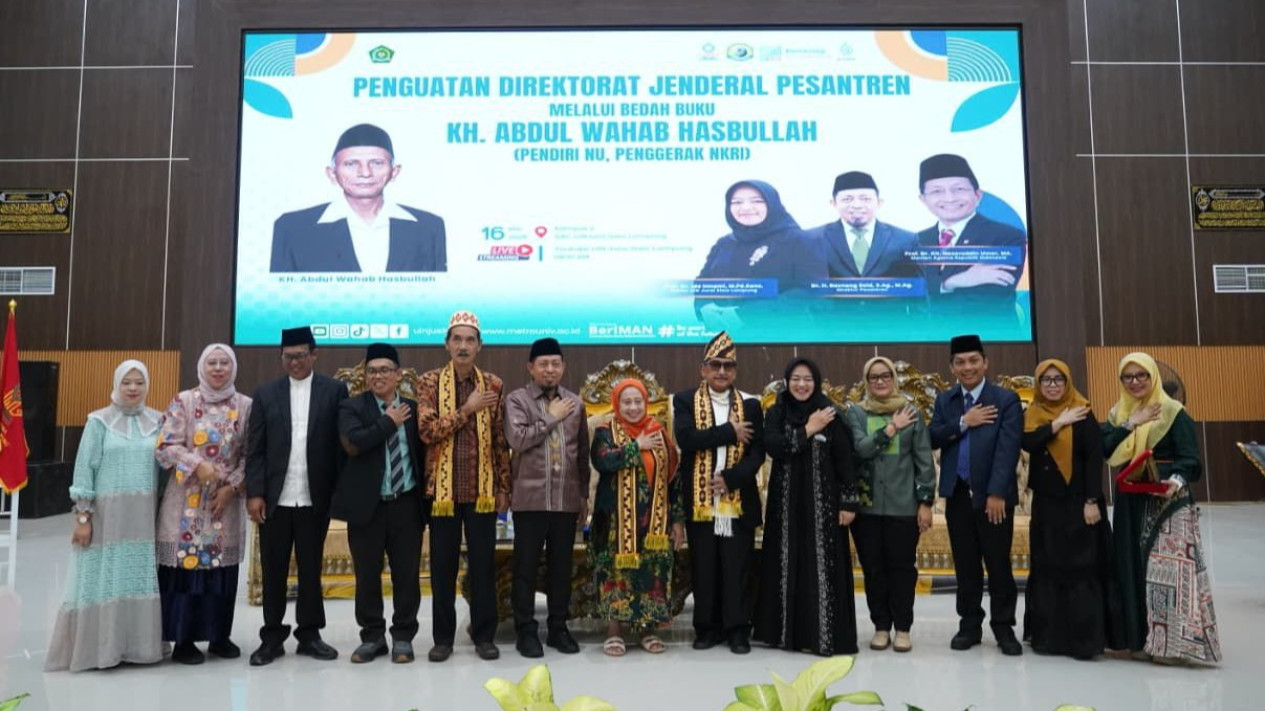 Perkuat Kelembagaan Pesantren, Kemenag Jadikan Spirit Kiai Wahab Hasbullah sebagai Sumber Inspirasi
            - galeri foto