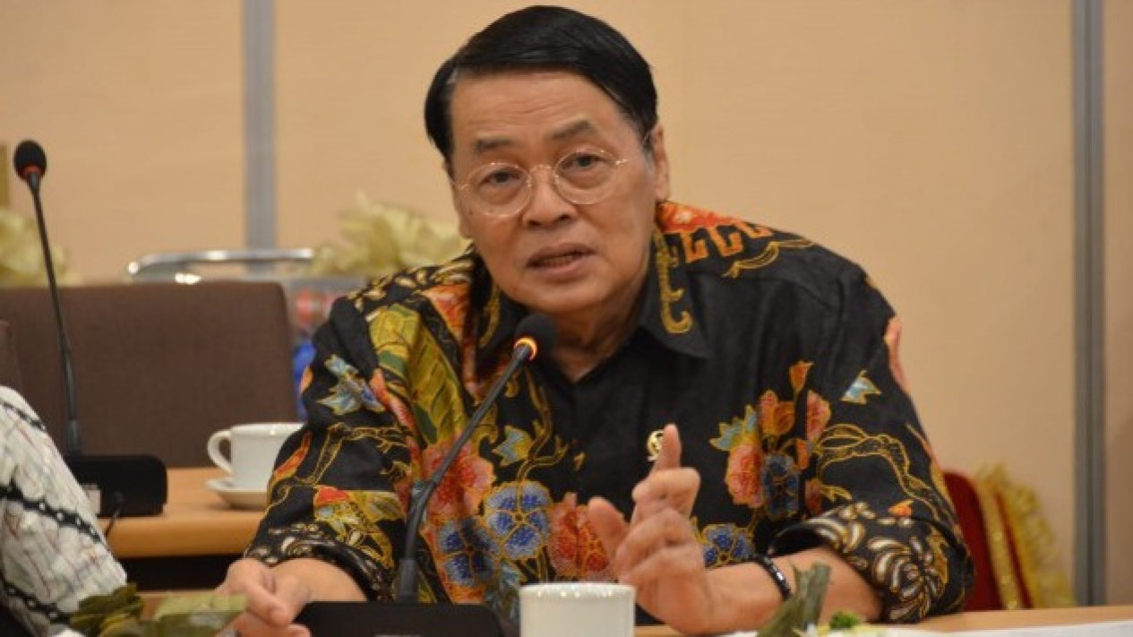 Heboh Marketplace Naikkan Biaya Admin Sepihak, DPR Minta Jangan Korbankan UMKM
            - galeri foto