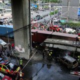 Detik-detik Kecelakaan Maut Kereta Barang dan Bus di Bangkok, 8 Orang Tewas dan 35 Orang Luka-luka