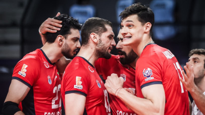 AVC Champions League 2026: Melaju ke Final, Foolad Sirjan Persembahkan Kemenangan atas JTEKT Stings untuk Masyarakat Iran