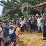 Warga Segar Wangi Duduki Lahan PT RSM BGA Group, Tuntut 20 Persen Plasma
