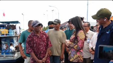 Para Nelayan Ternate Senyum-senyum Dengar Pertanyaan Gubernur Malut Sherly Tjoanda: Bapak Pu Istri Berapa