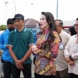 Disambut Tepuk Tangan Meriah, Gubernur Sherly Tjoanda Beri Keputusan Tegas untuk Nelayan yang Nikah Sirih